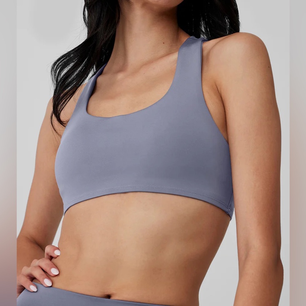 Alo yoga sports bra